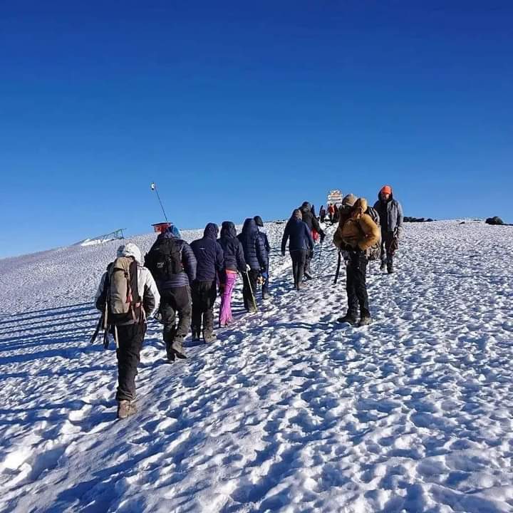 6 Days Marangu Route (Mt. Kilimanjaro)